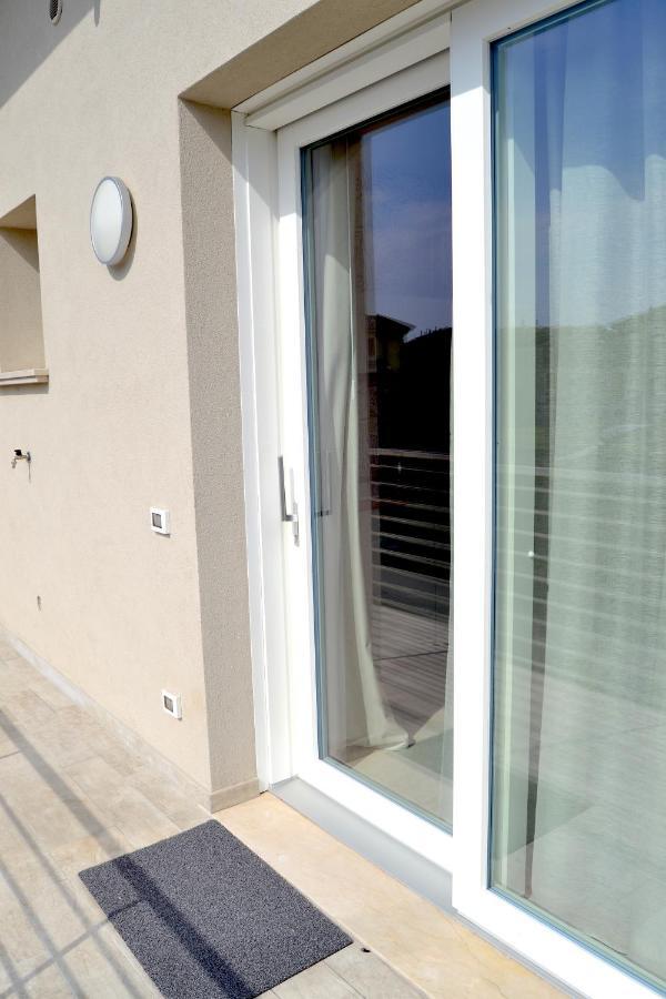 Oak Ar Holiday-Home Peschiera del Garda Exterior foto